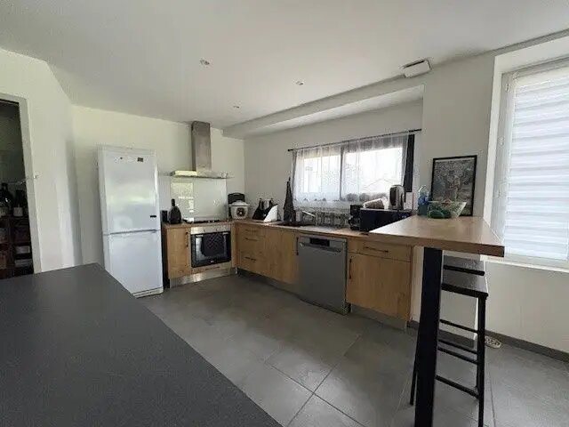 Maison à louer, 89m², Nieuil-l'Espoir
