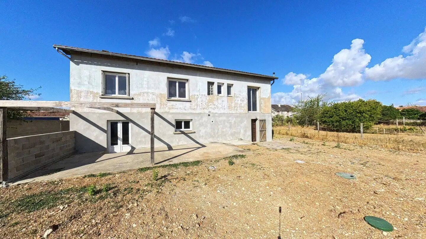 Maison à vendre, 121m², Avanton