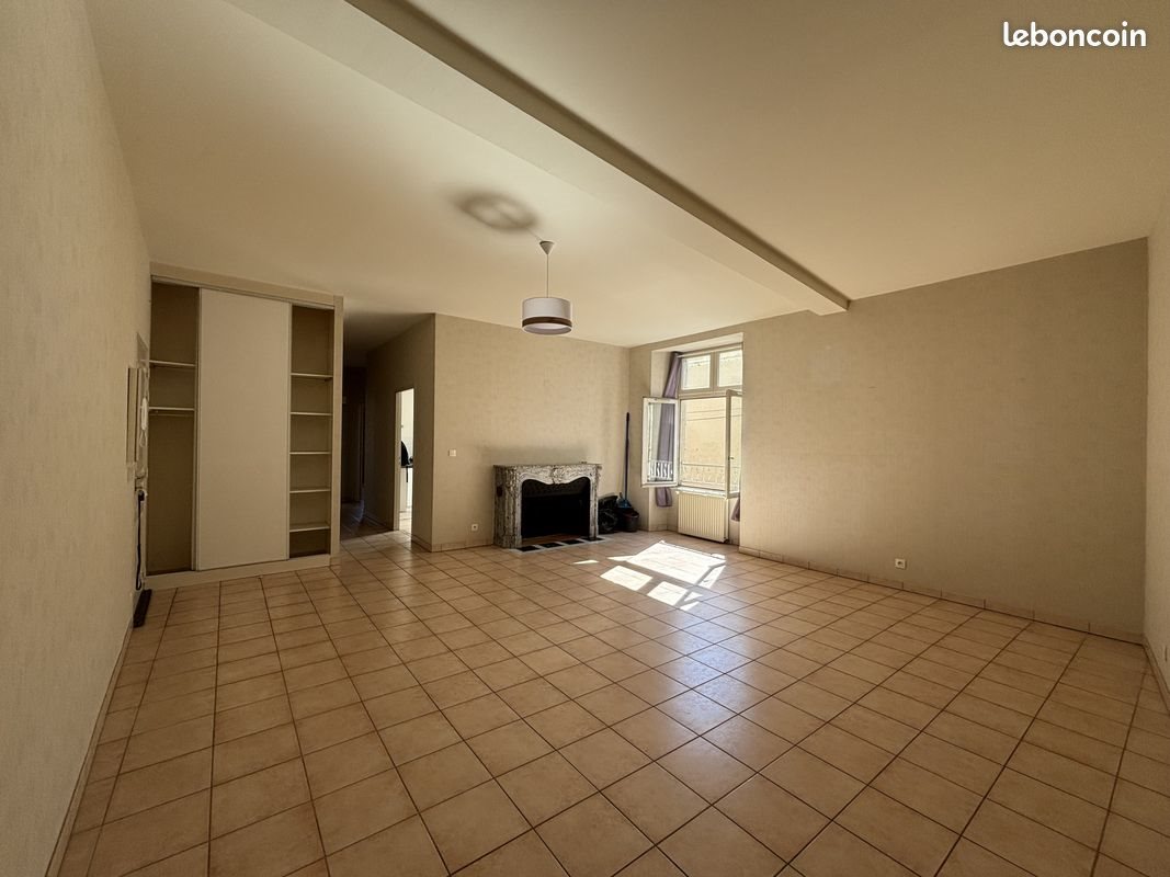 Appartement à louer, 80m², Poitiers