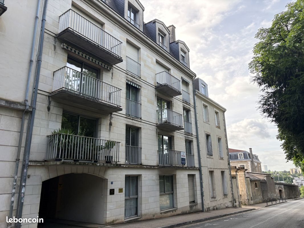 Appartement à louer, 27m², Poitiers