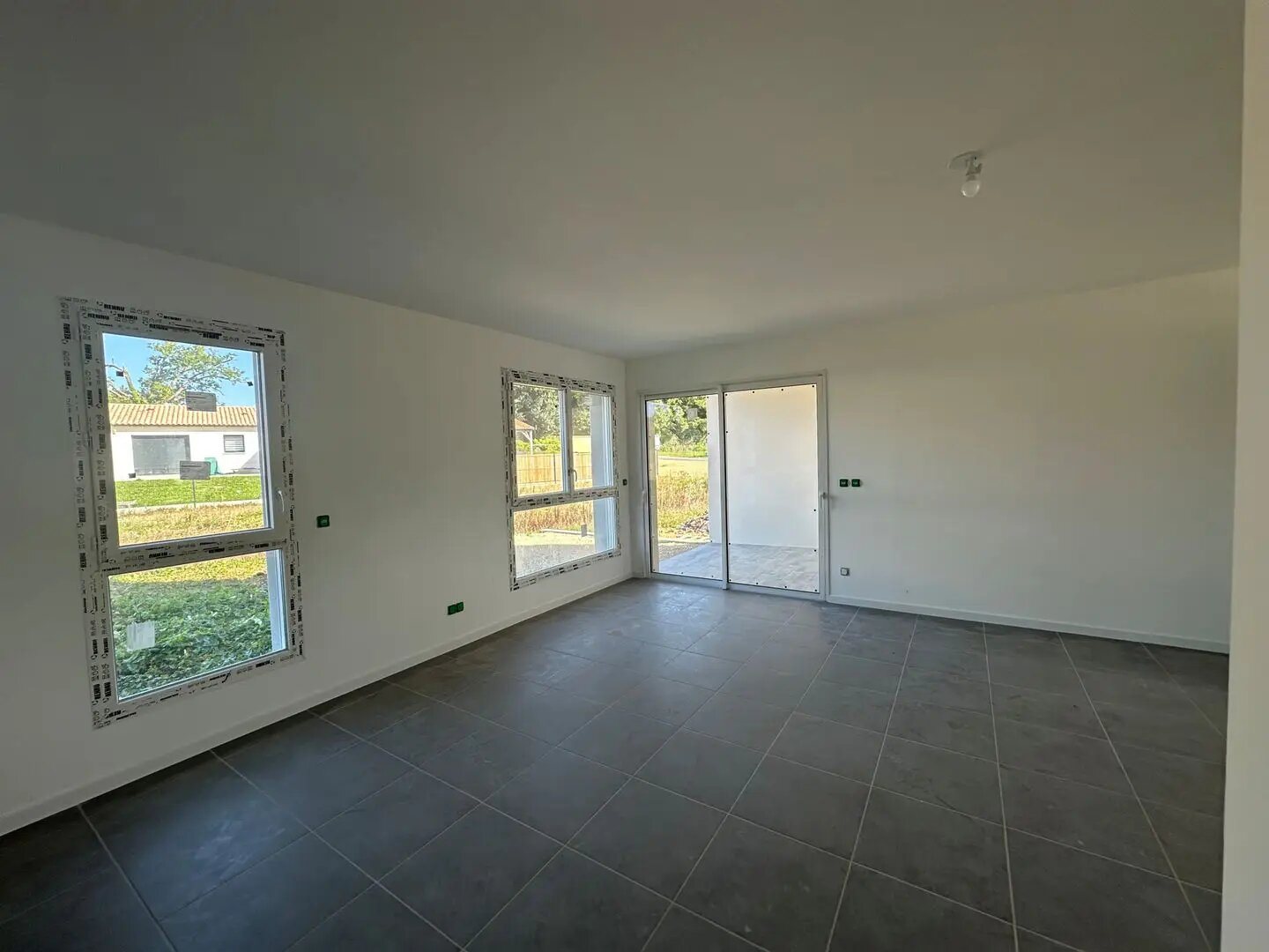 Maison à louer, 81m², Saint-Julien-l'Ars