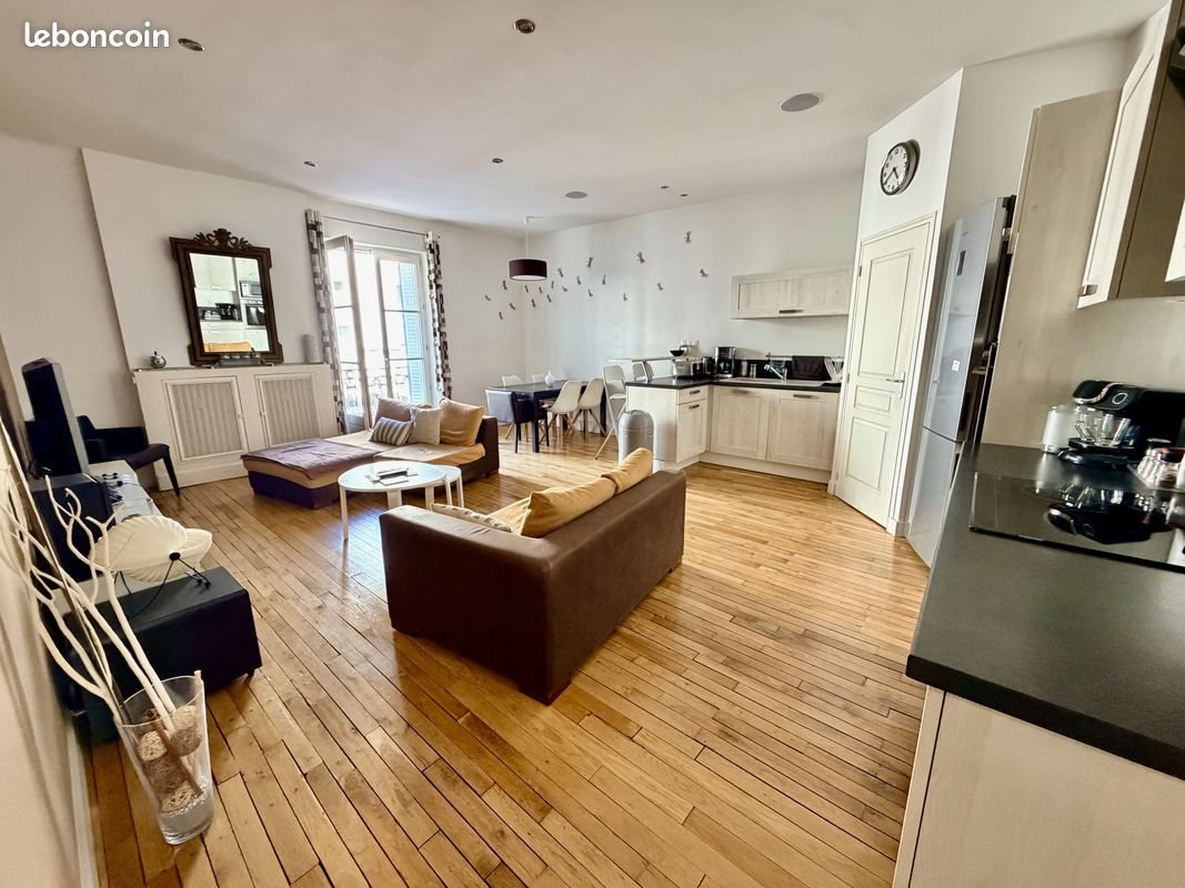 Appartement à vendre, 121m², Poitiers