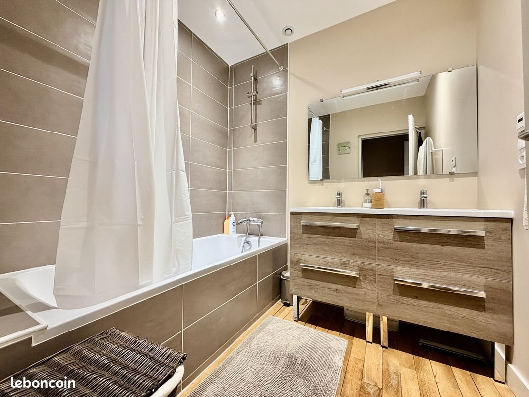 Appartement à vendre, 121m², Poitiers