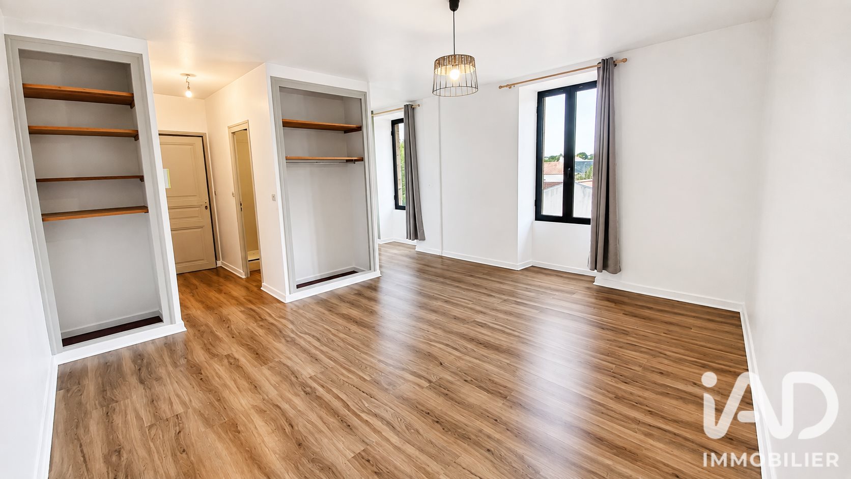 Maison à vendre, 604m², Saint-Jean-d'Angély