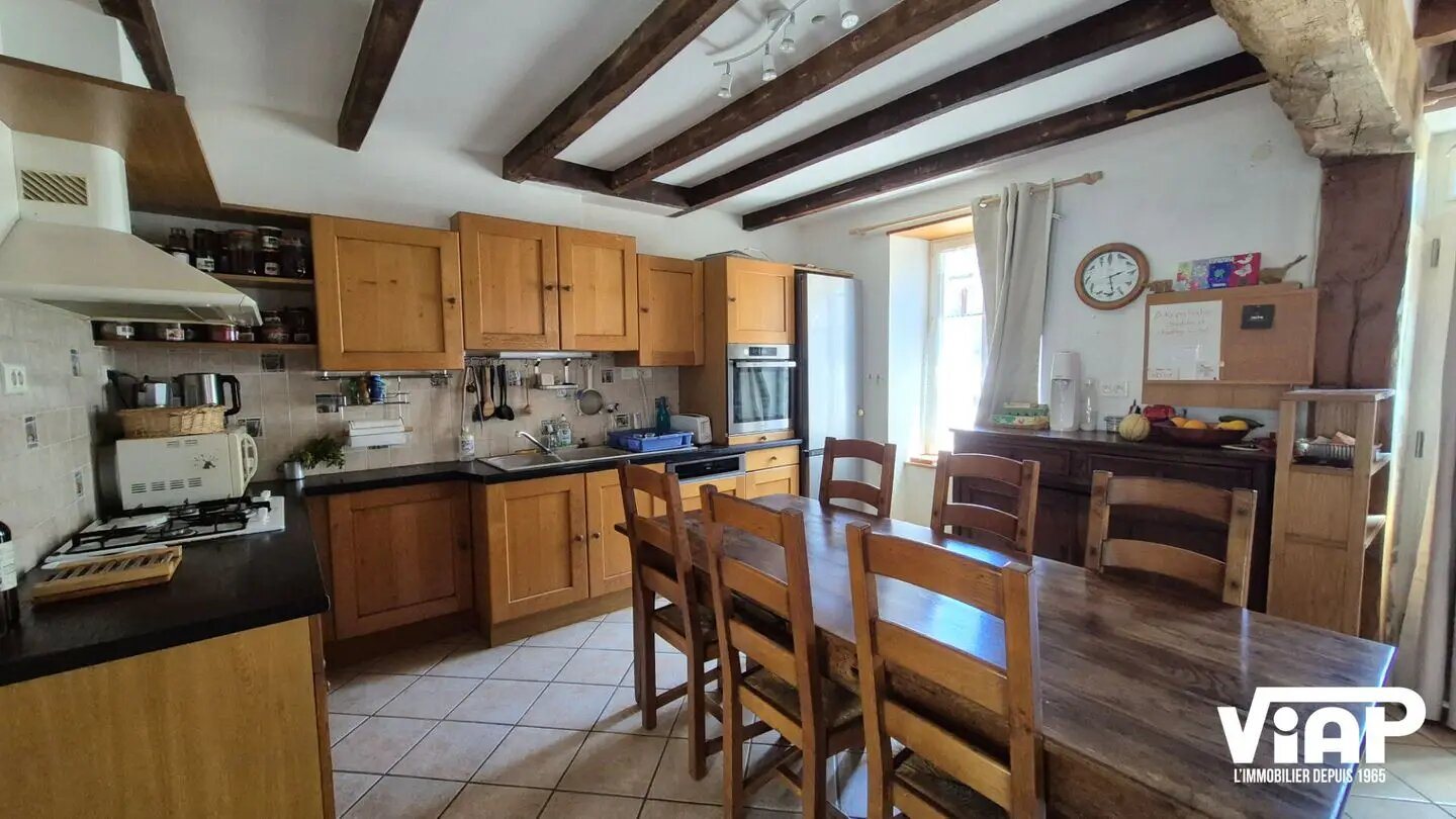 Maison à vendre, 160m², Compreignac
