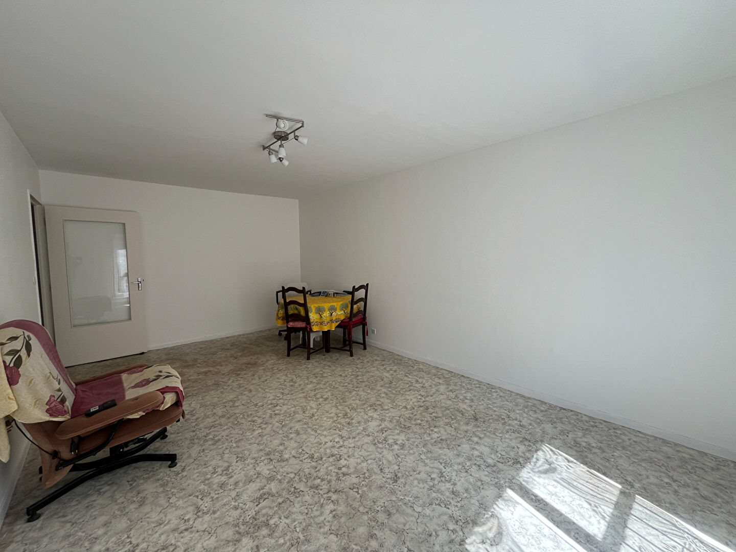 Appartement à vendre, 74m², Dourdan