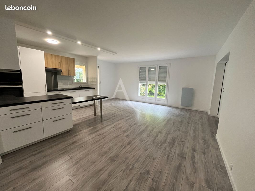 Appartement à louer, 78m², Dourdan