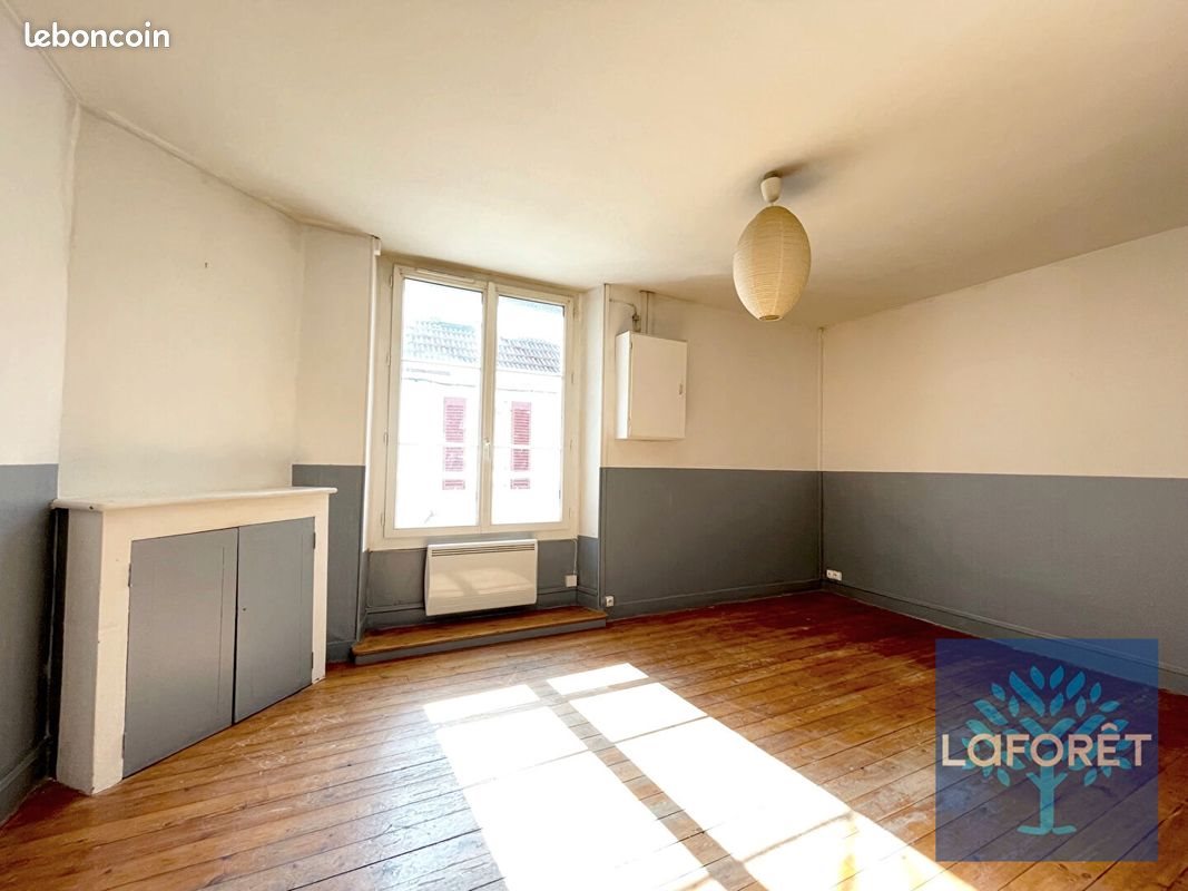 Appartement à louer, 35m², Étampes