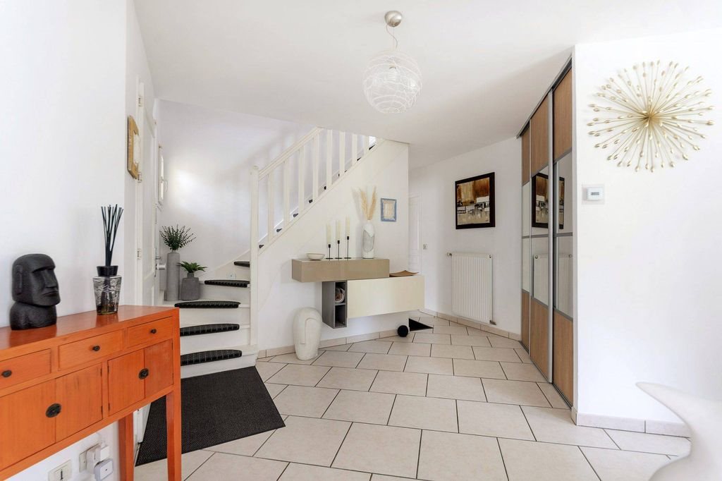 Maison à vendre, 161m², Nozay