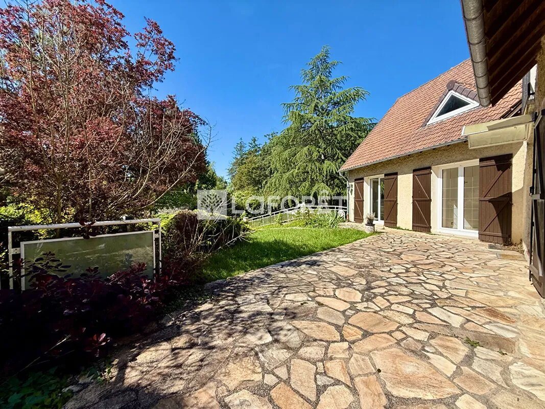 Maison à vendre, 240m², Saint-Sauveur-sur-Ecole