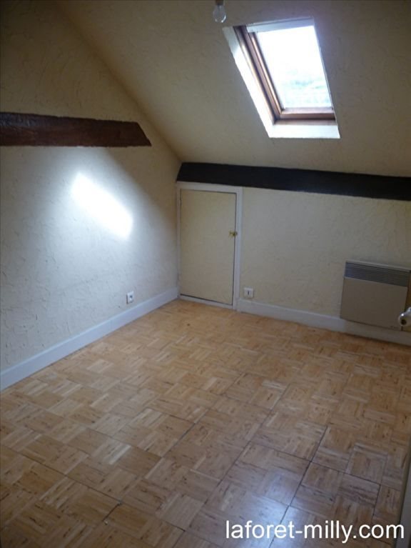 Appartement à louer, 45m², Milly-la-Forêt
