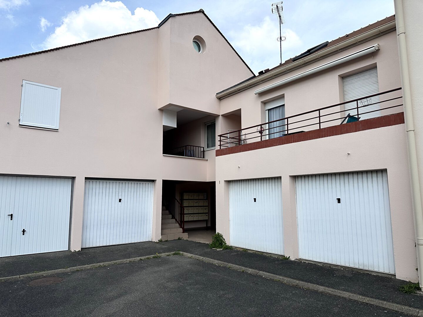 Appartement à louer, 26m², Linas