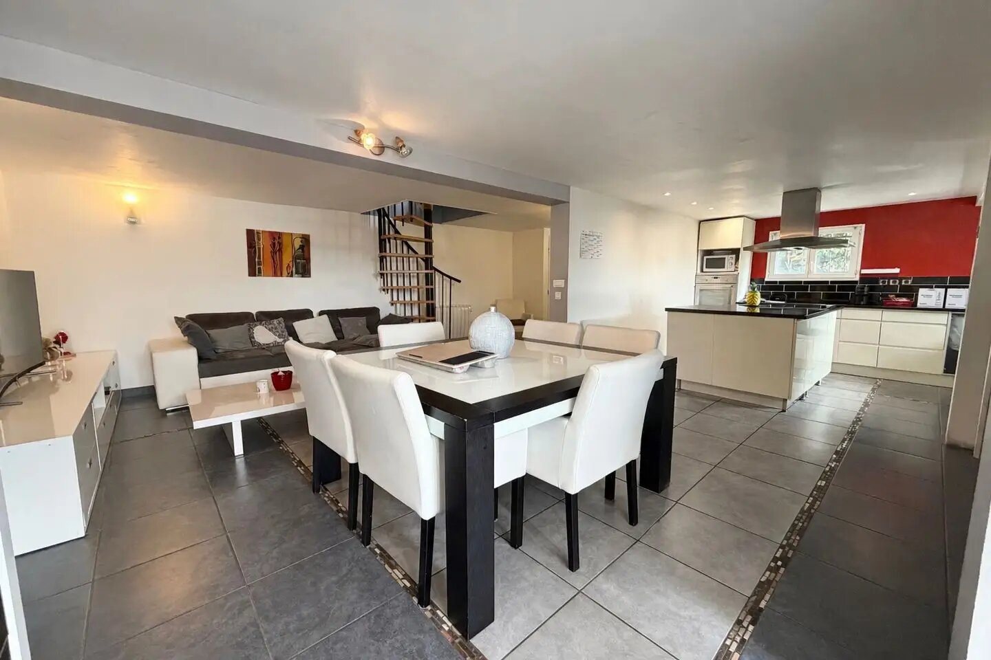 Maison à vendre, 107m², Linas