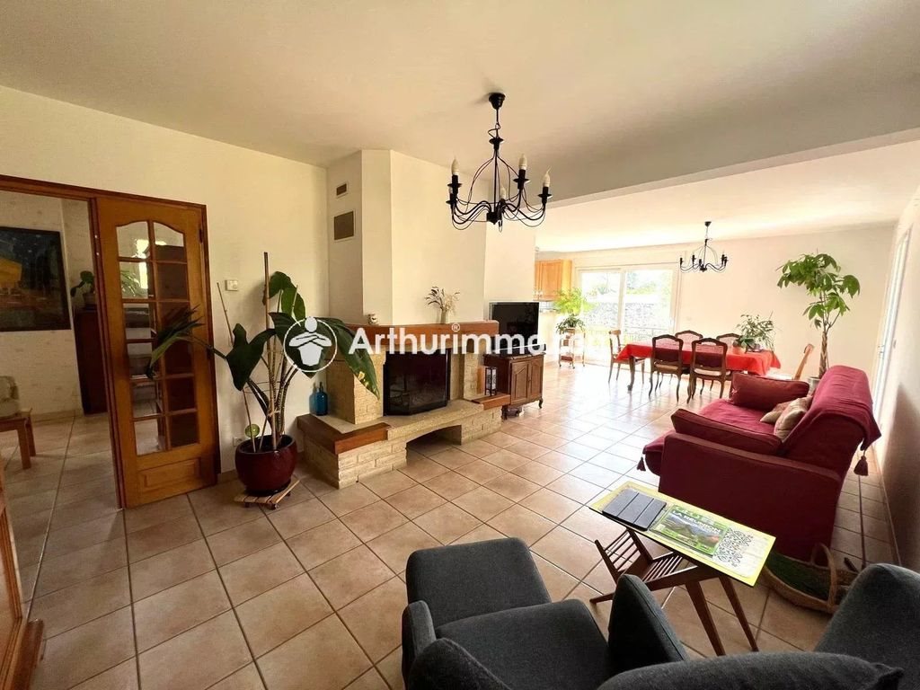 Maison à vendre, 141m², Lisses