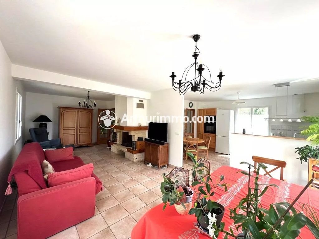 Maison à vendre, 141m², Lisses