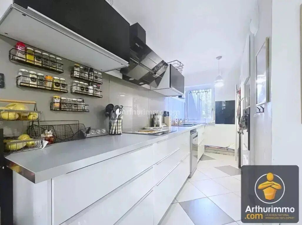 Appartement à vendre, 90m², Évry-Courcouronnes