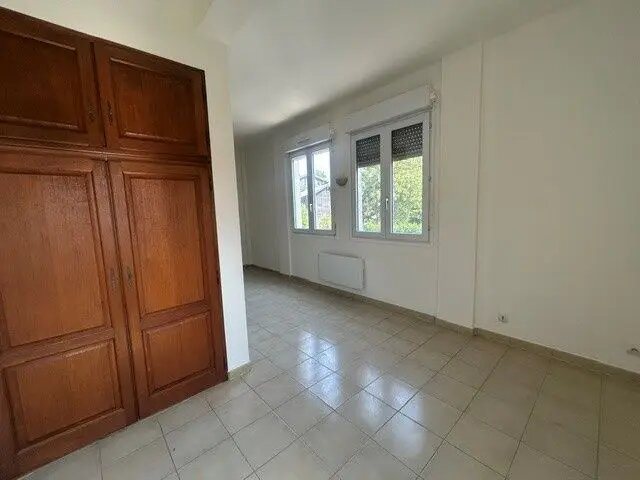 Appartement à louer, 25m², Bures-sur-Yvette