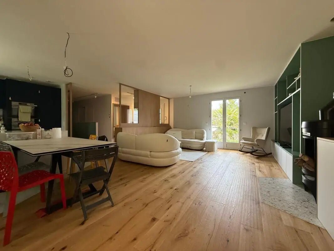 Maison à vendre, 160m², La Ville-du-Bois