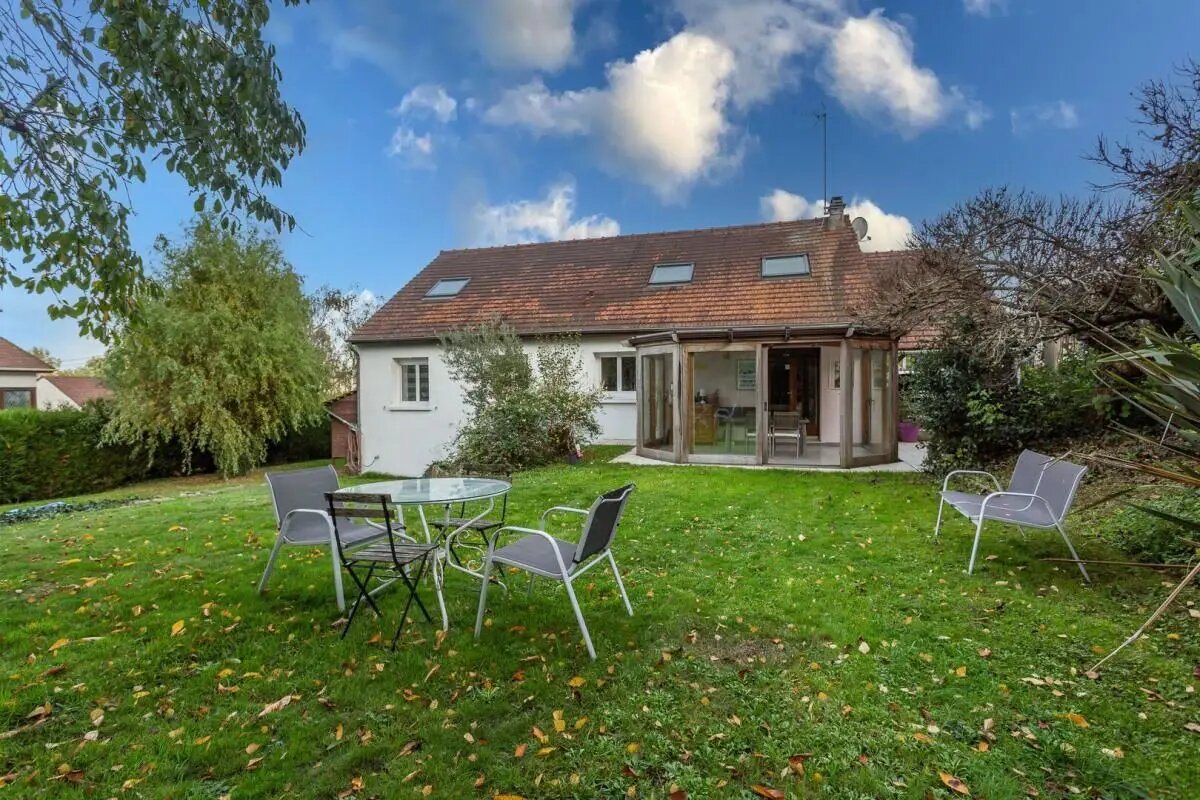 Maison à vendre, 160m², La Ville-du-Bois