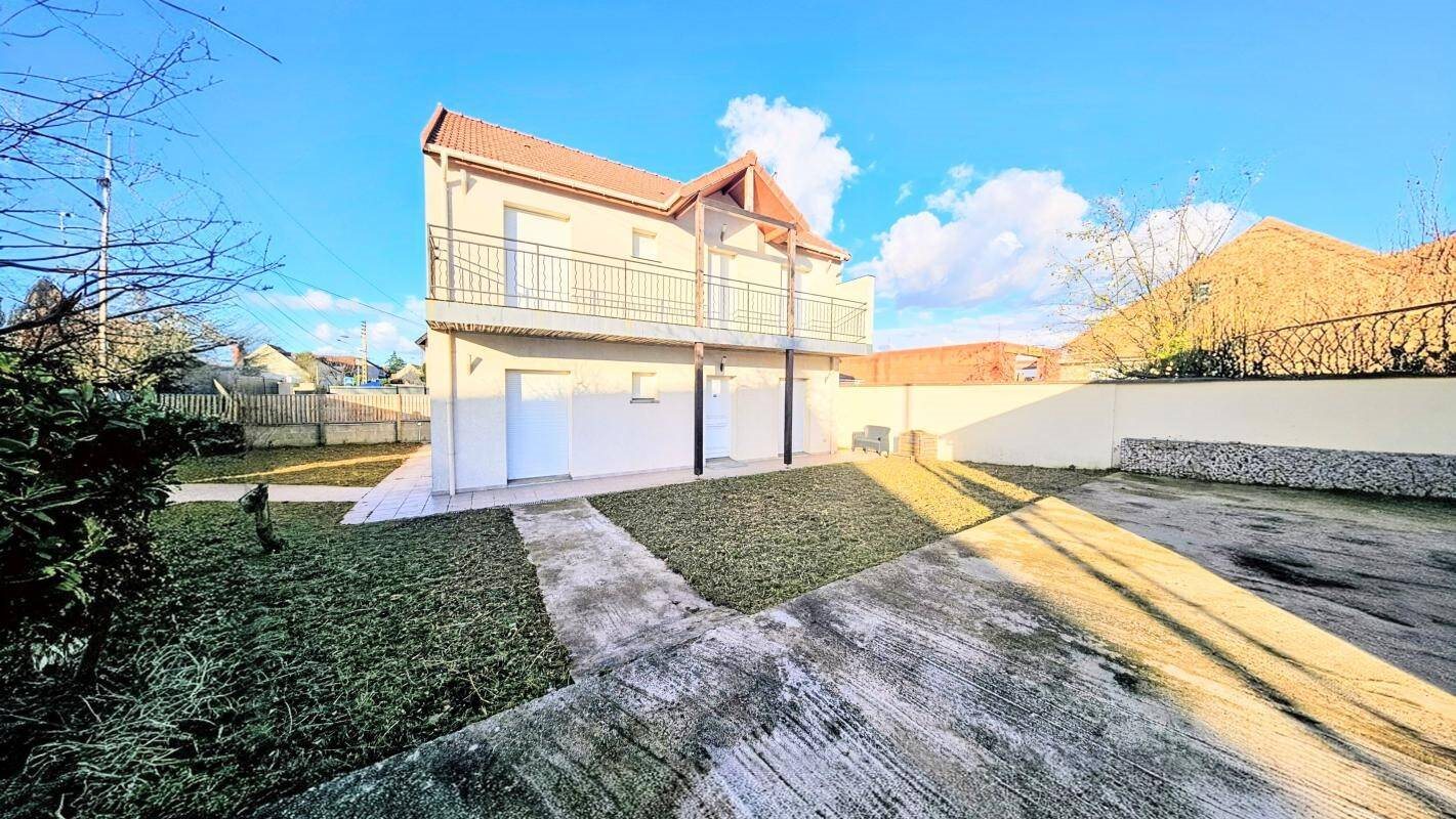 Maison à vendre, 145m², La Ville-du-Bois