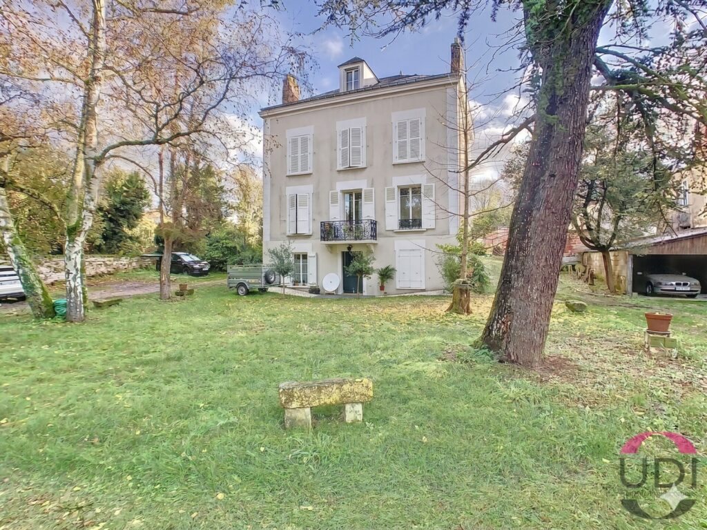 Appartement à vendre, 180m², Corbeil-Essonnes