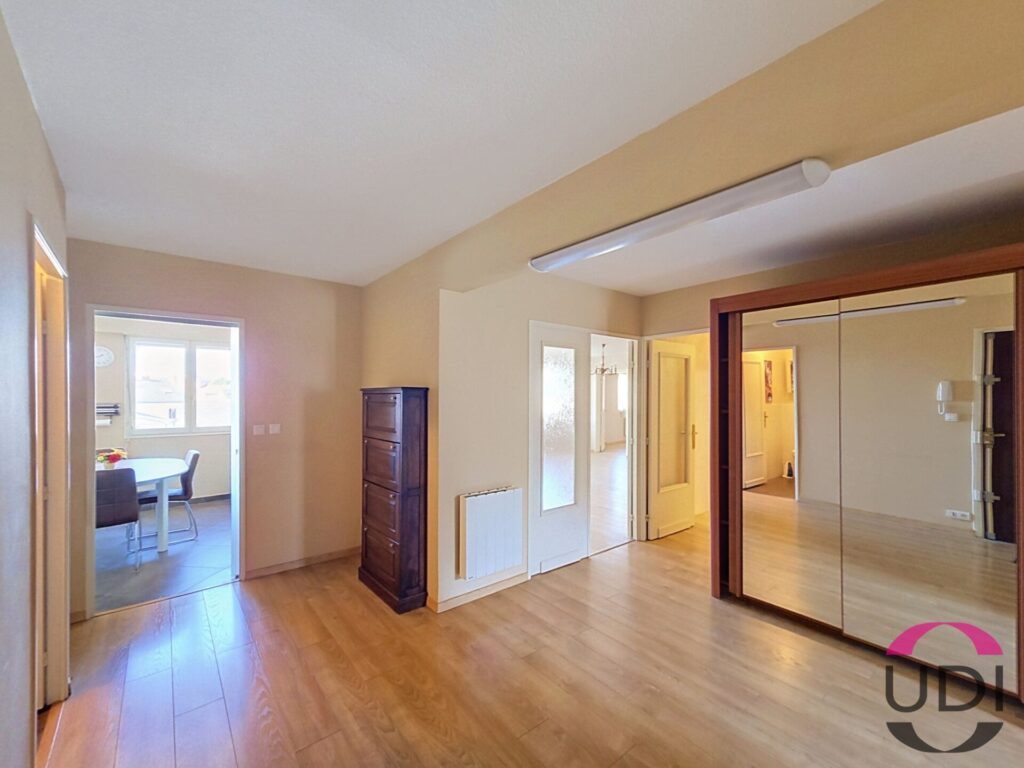 Appartement à vendre, 164m², Montluçon