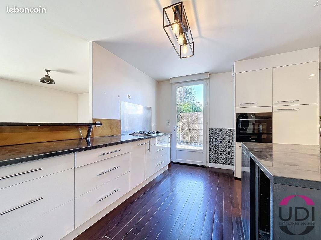 Maison à vendre, 173m², Saint-Fargeau-Ponthierry