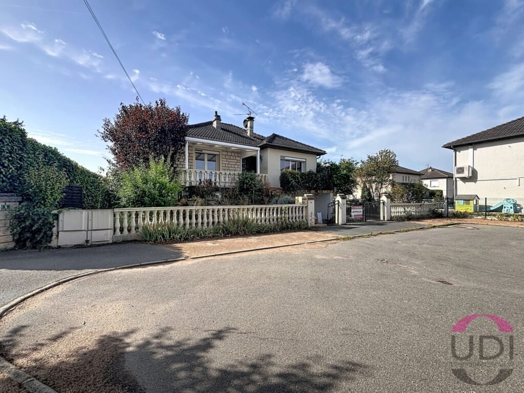 Maison à vendre, 92m², Montluçon