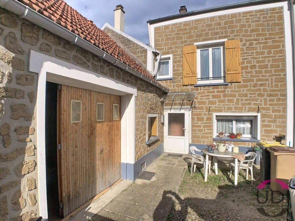 Maison à vendre, 79m², Lisses
