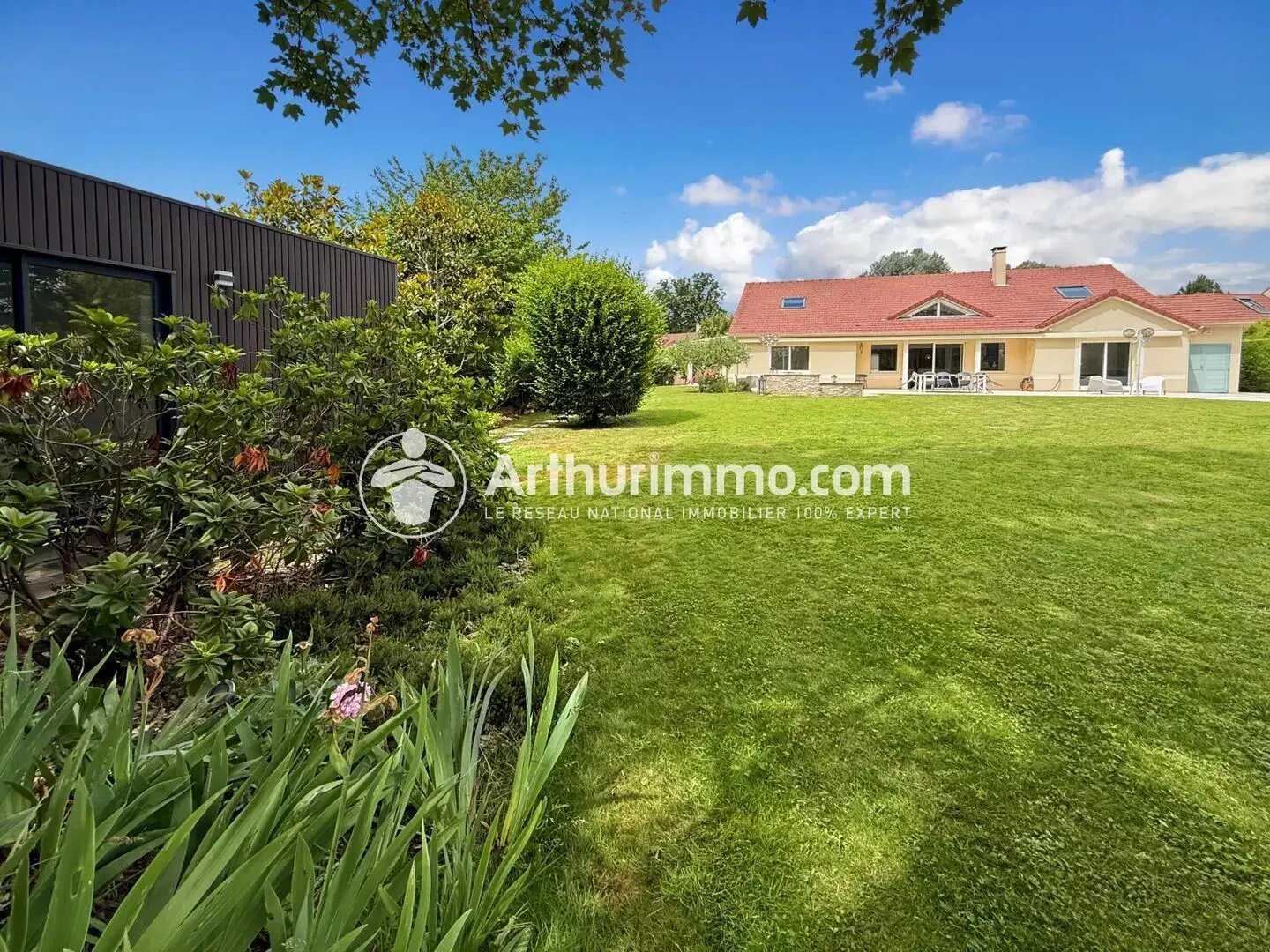 Maison à vendre, 260m², Etiolles
