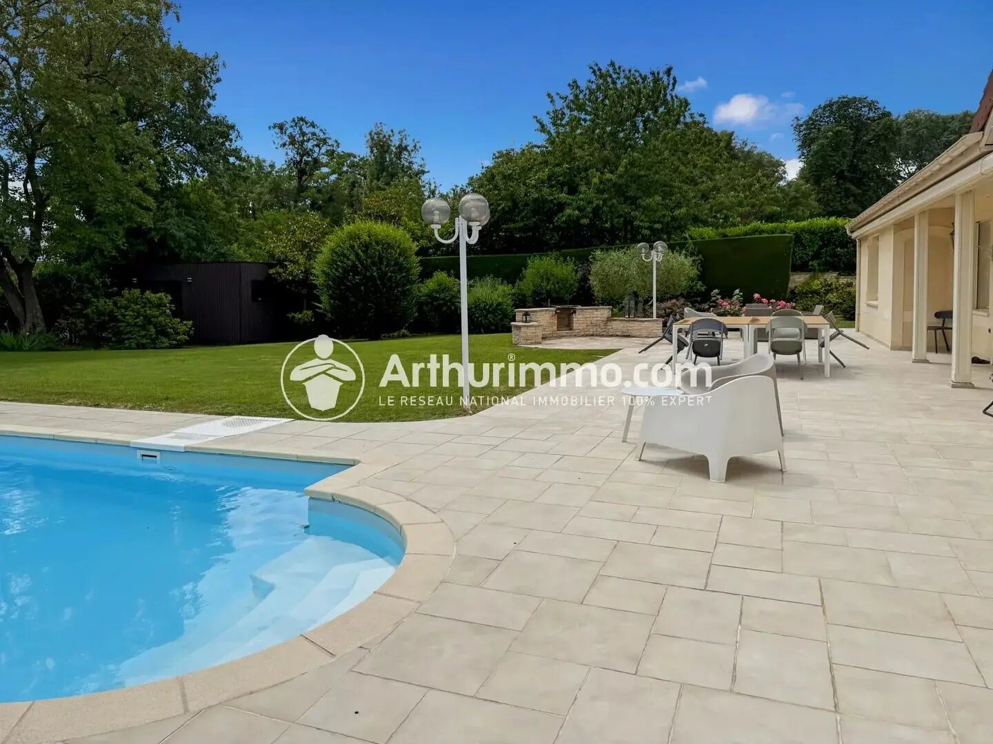 Maison à vendre, 260m², Etiolles
