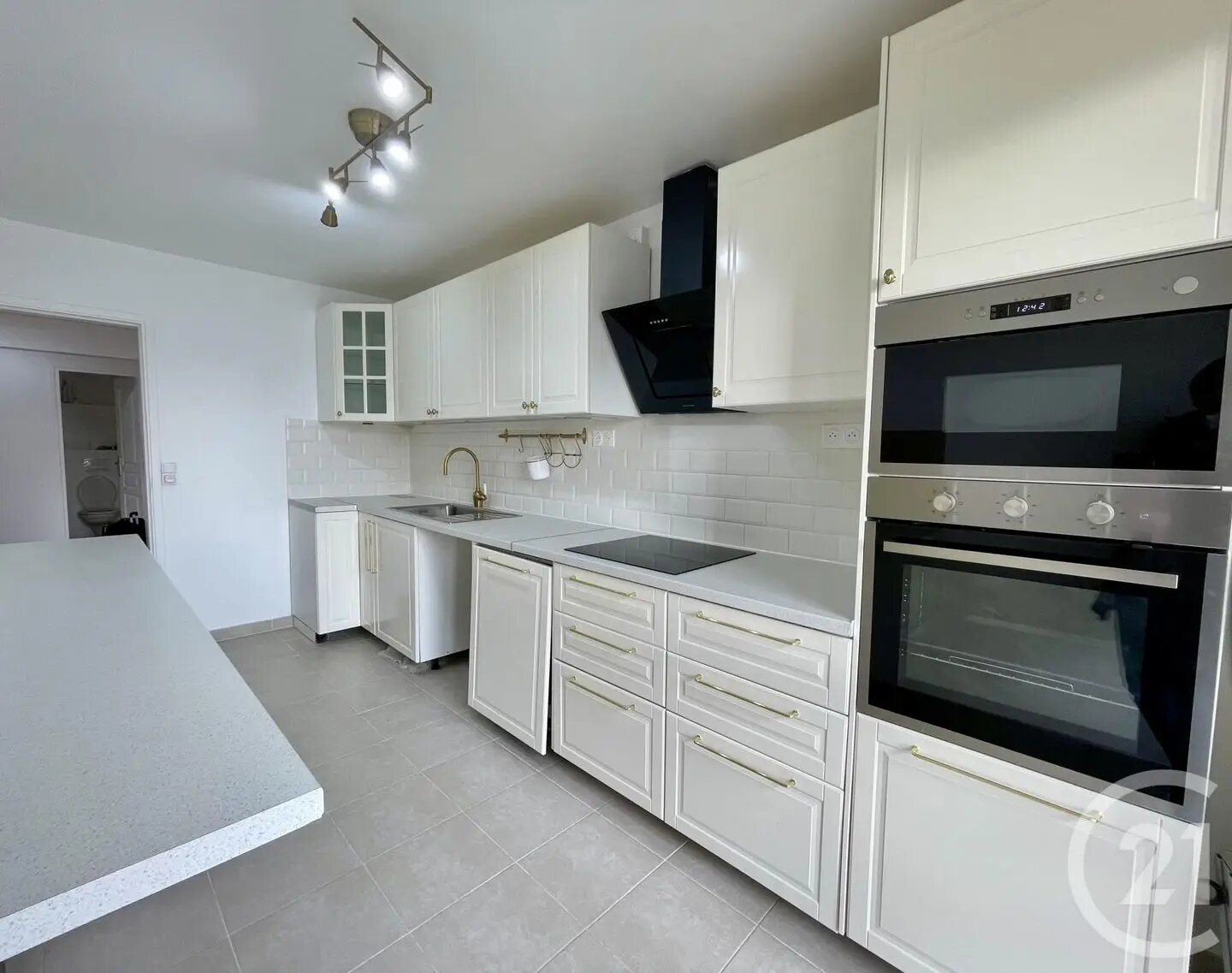 Appartement à louer, 80m², Evry