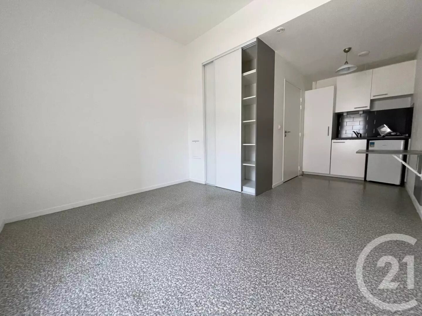 Appartement à vendre, 19m², Evry