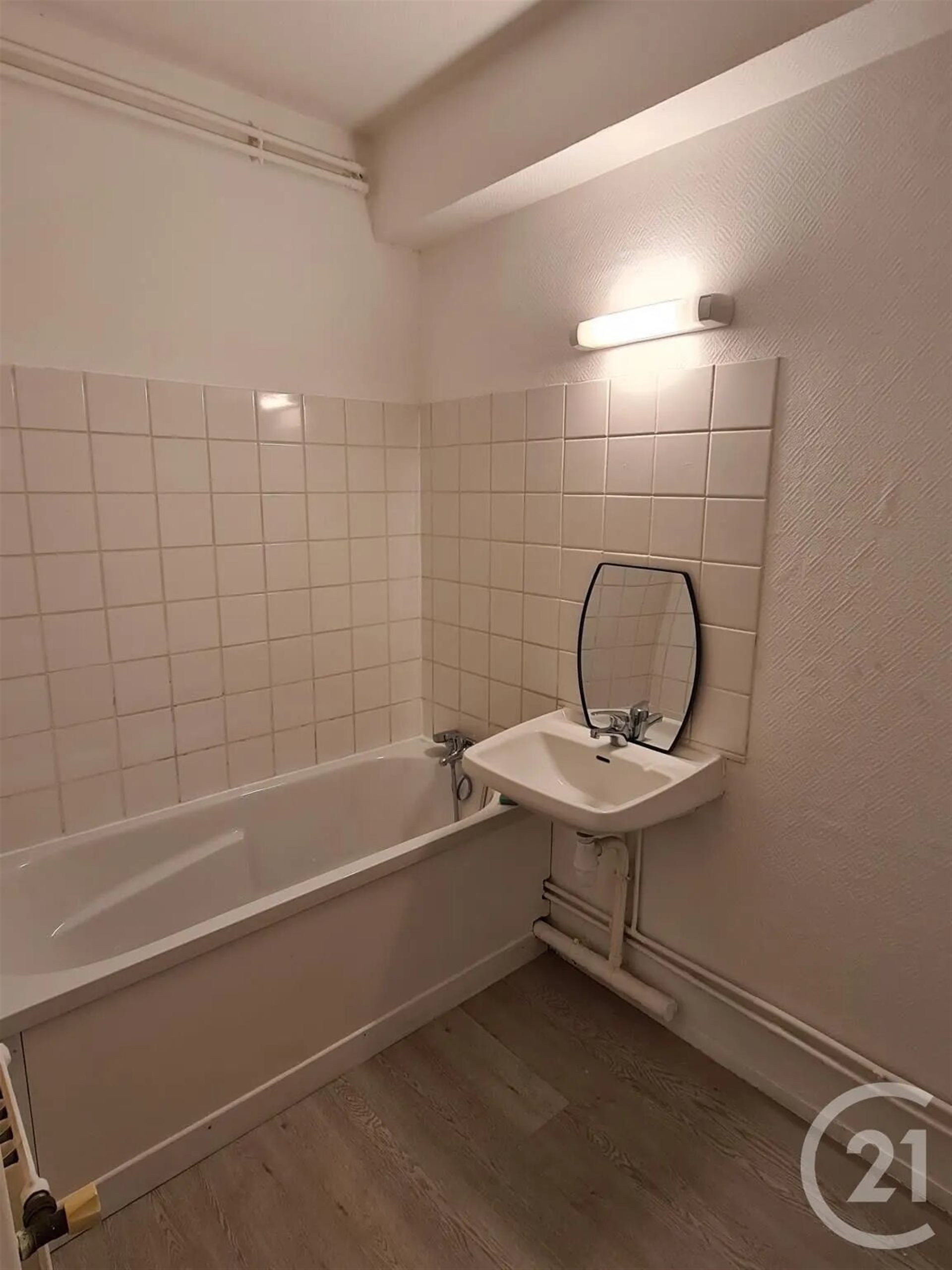 Appartement à louer, 48m², Évry-Courcouronnes