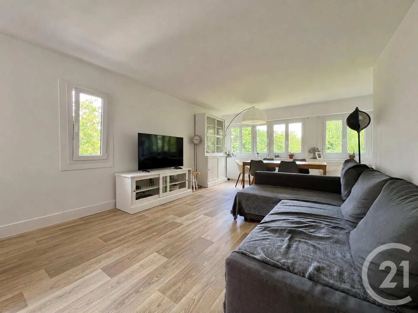 Appartement à louer, 93m², Evry