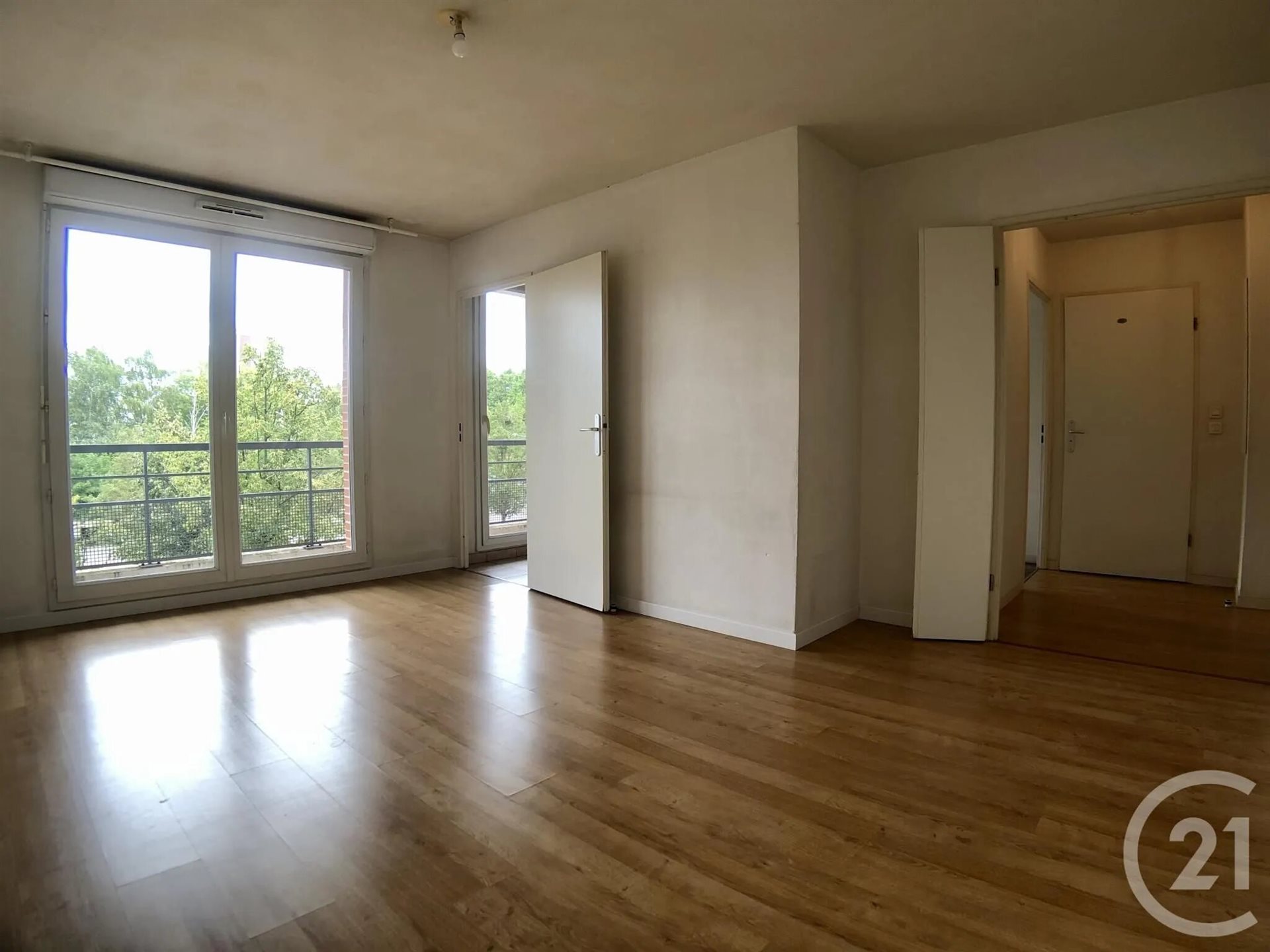Appartement à louer, 38m², Evry
