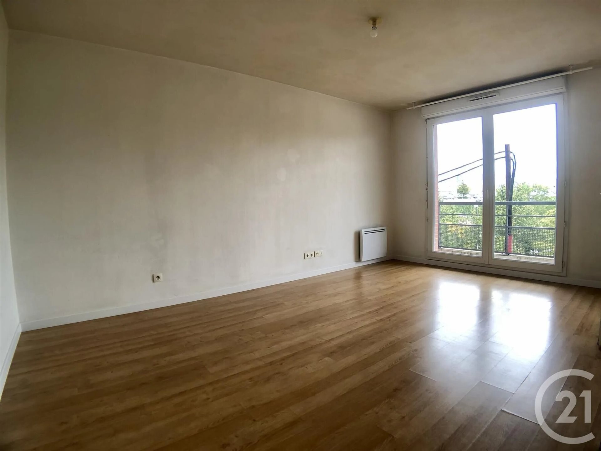 Appartement à louer, 38m², Evry
