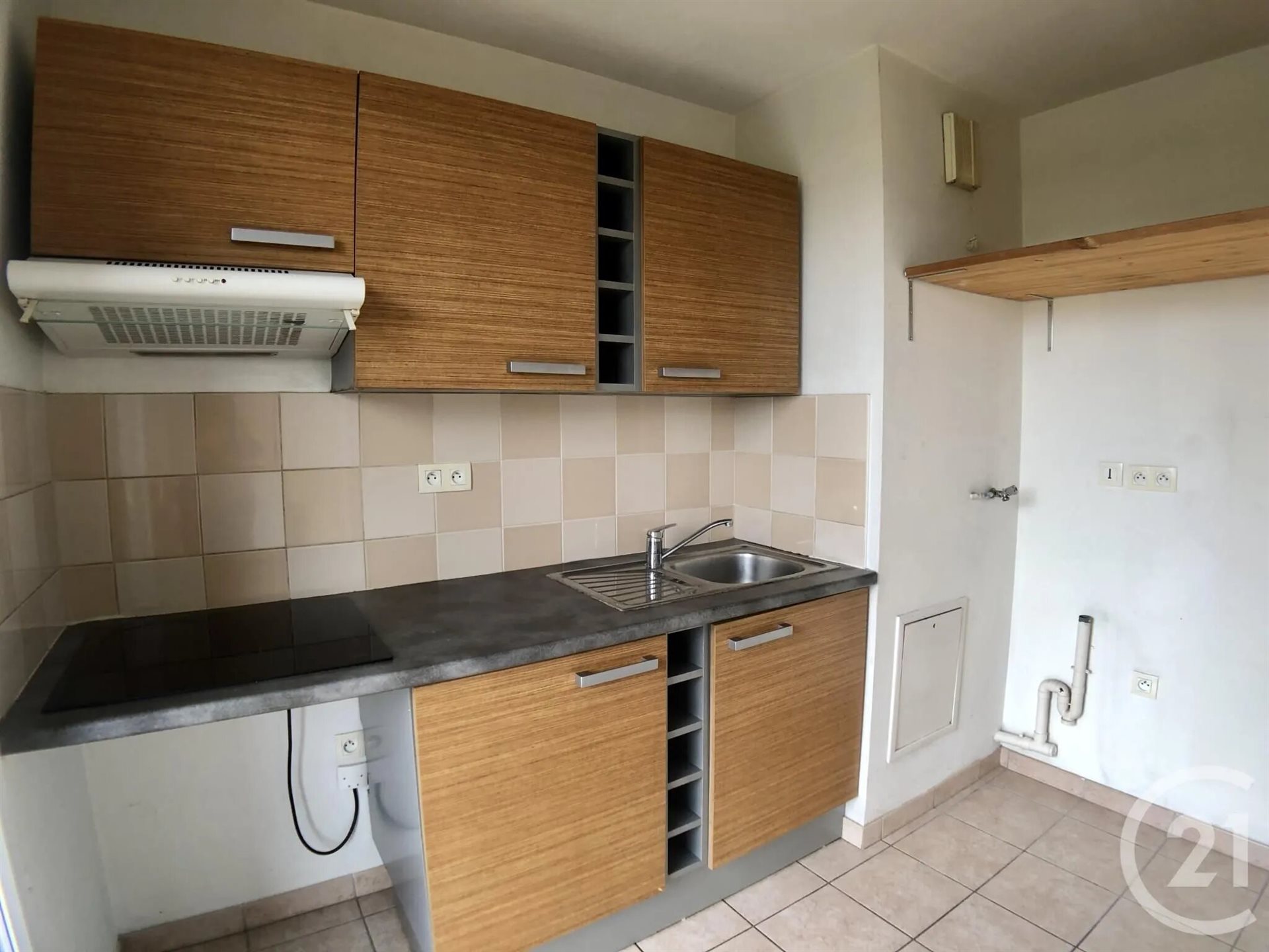 Appartement à louer, 38m², Evry