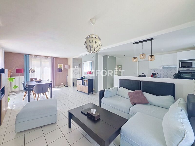 Maison à vendre, 110m², La Ville-du-Bois