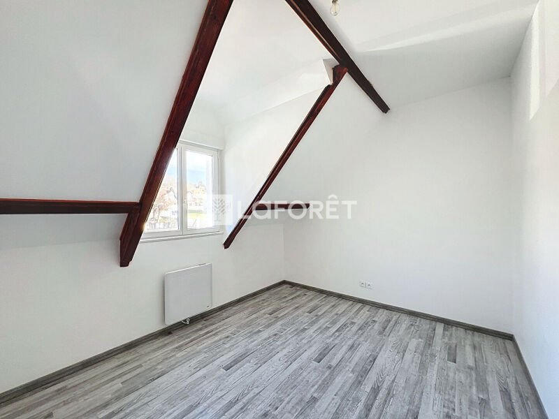 Appartement à vendre, 53m², Linas