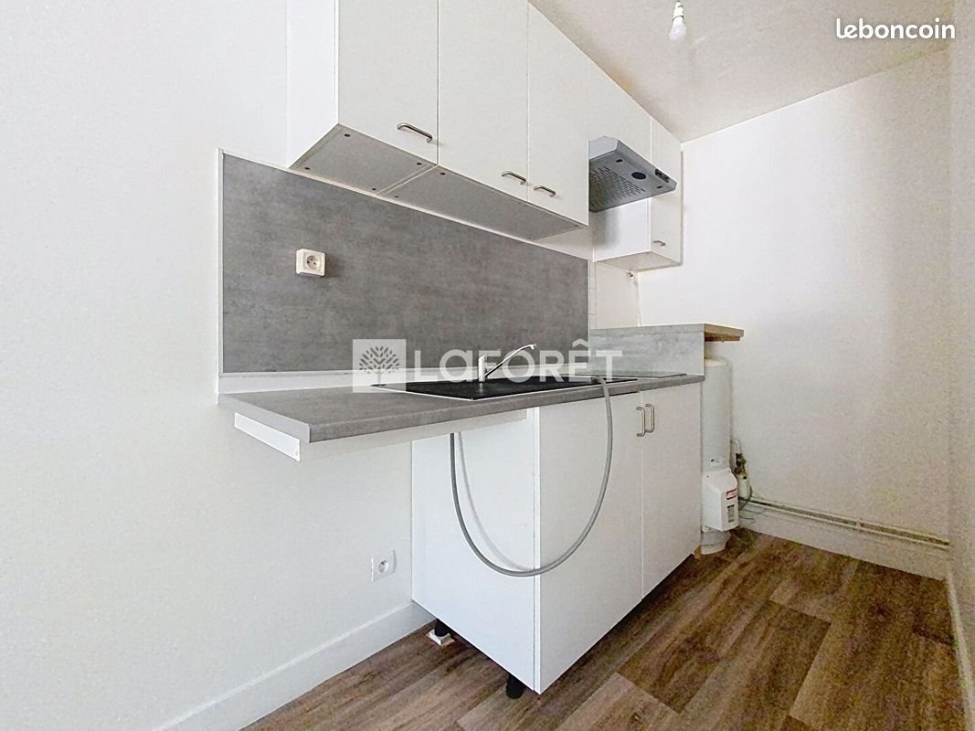Appartement à louer, 25m², La Ville-du-Bois