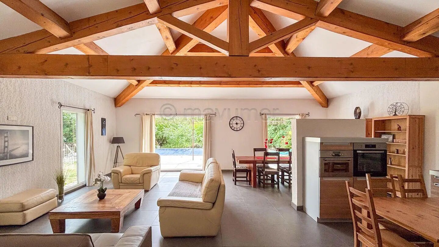Maison à vendre, 155m², Saint-Zacharie