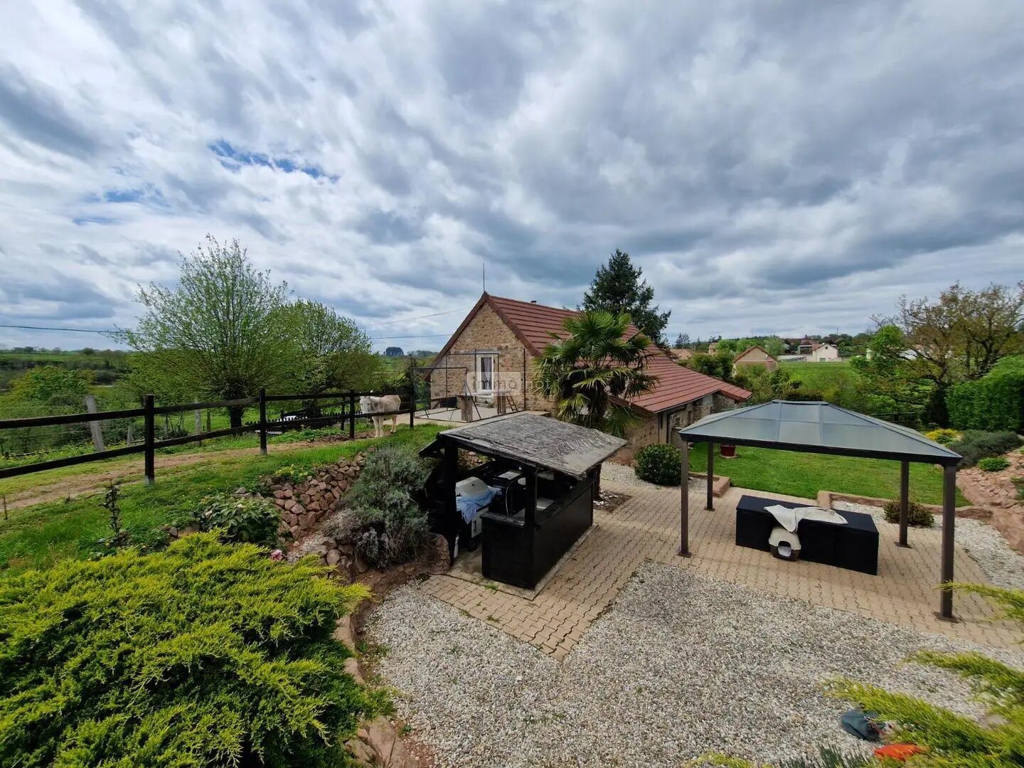Maison à vendre, 128m², Vendenesse-lès-Charolles