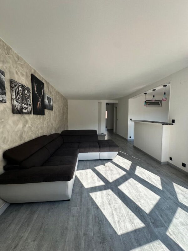 Appartement à louer, 72m², Evry