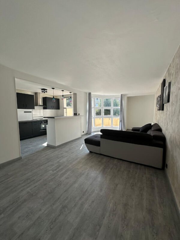 Appartement à louer, 72m², Evry