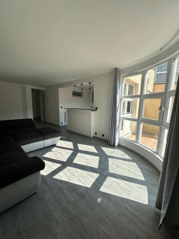 Appartement à louer, 72m², Evry