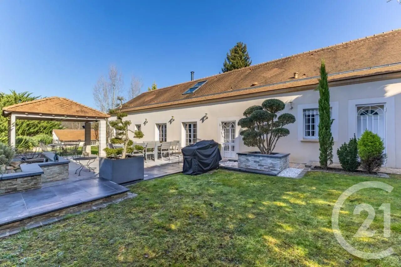 Maison à vendre, 210m², Le Val-Saint-Germain