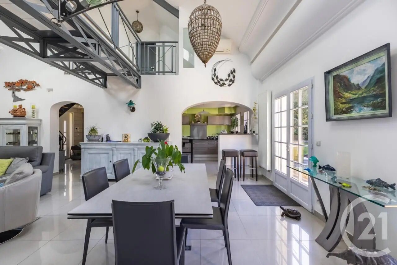 Maison à vendre, 210m², Le Val-Saint-Germain