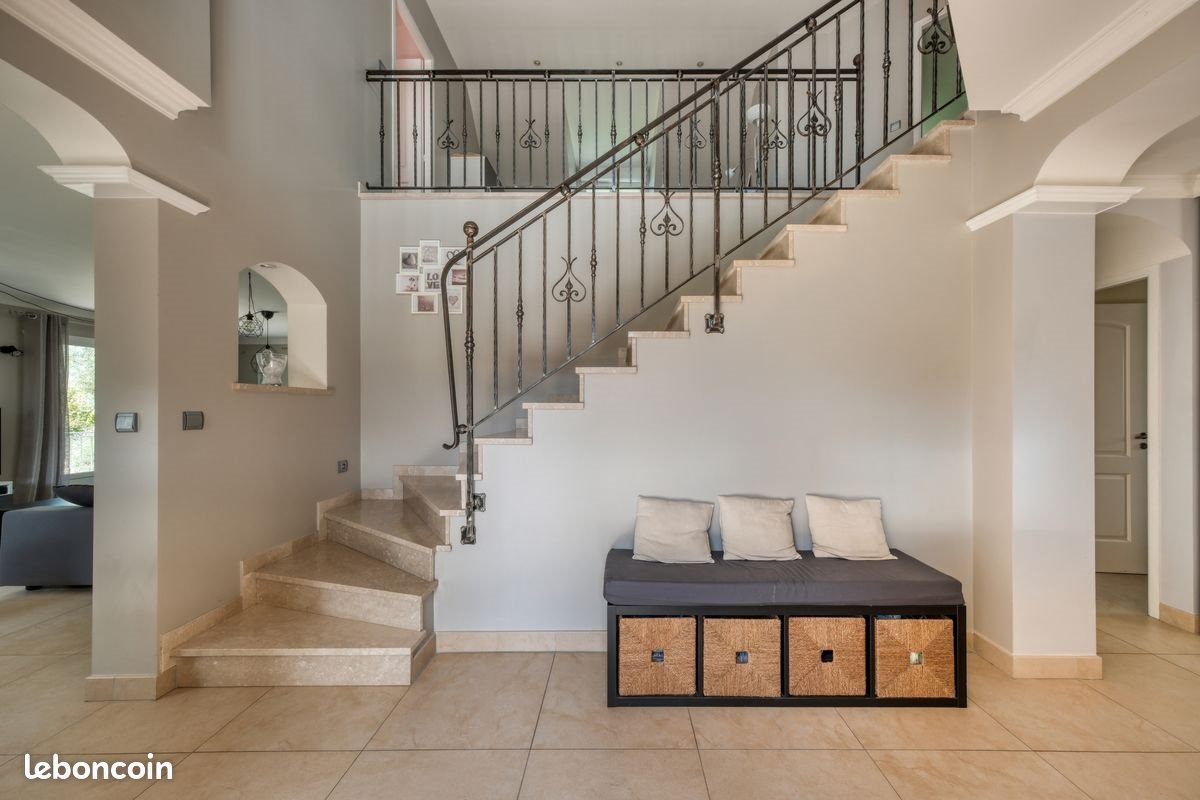 Maison à vendre, 208m², Pecqueuse