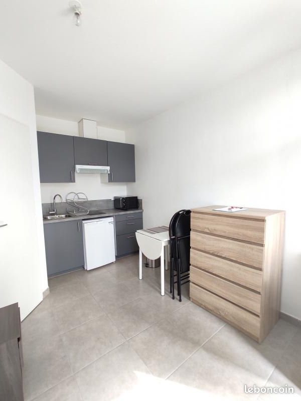 Appartement à louer, 14m², Bures-sur-Yvette